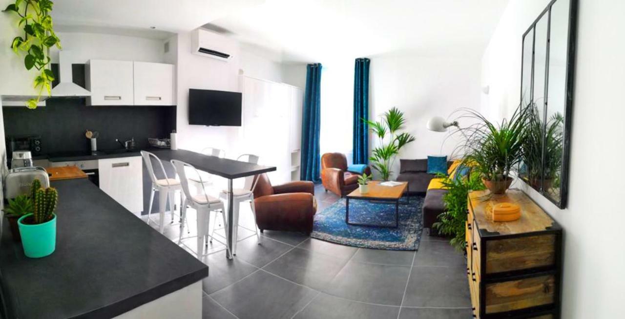 Beautifully Bright In Old Town Apartmán Saint Tropez
